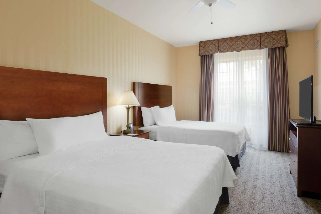 Homewood Suites by Hilton Sacramento Airport-Natomas