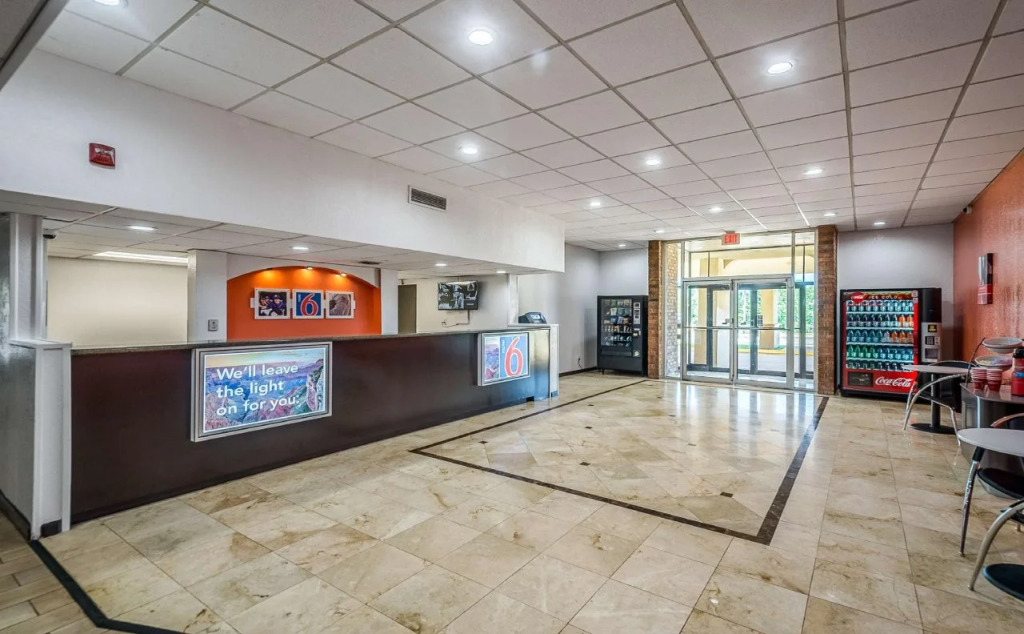Motel 6-Henderson, TX
