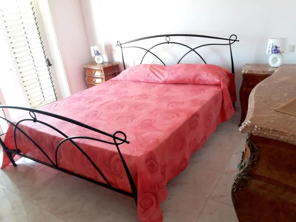 House With 3 Bedrooms in Golfo Aranci, With Wonderful sea View and Fur