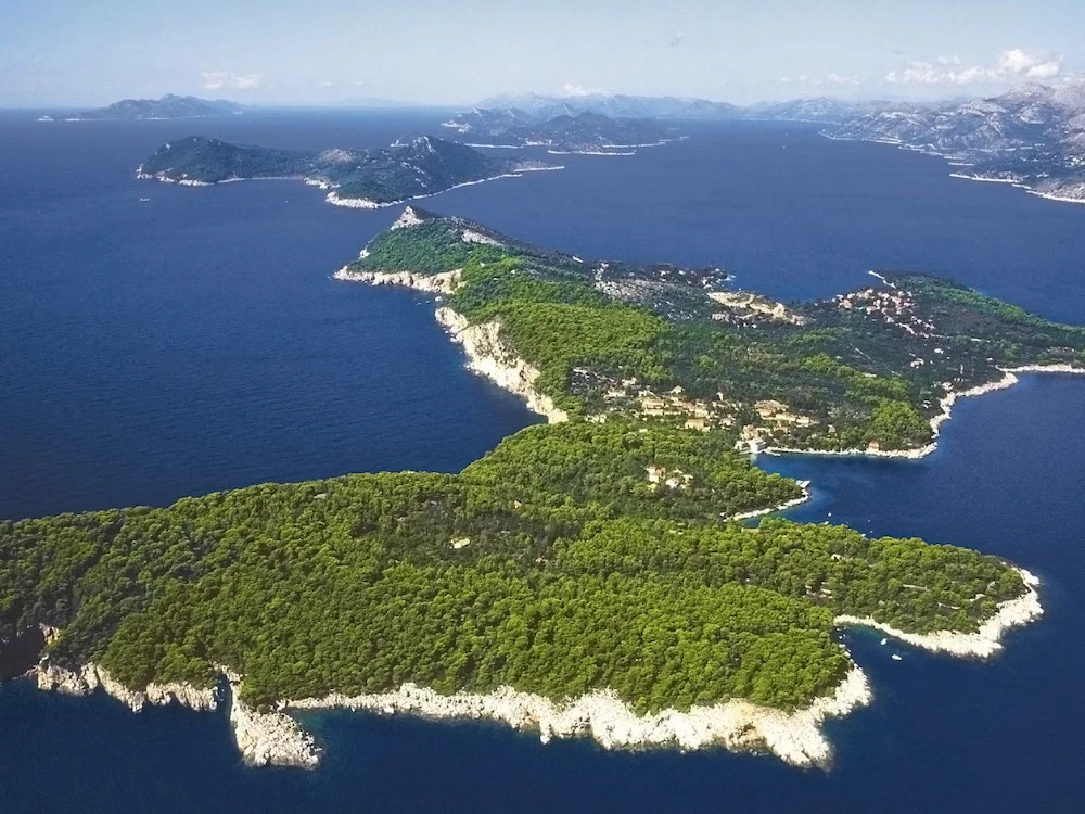 Cosy Apartment Overlooking City Walls and Island Lokrum, Private Terasse, Wi-fi