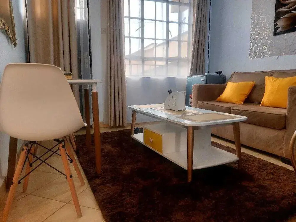 Lux Suites Pipeline Apartments Milimani