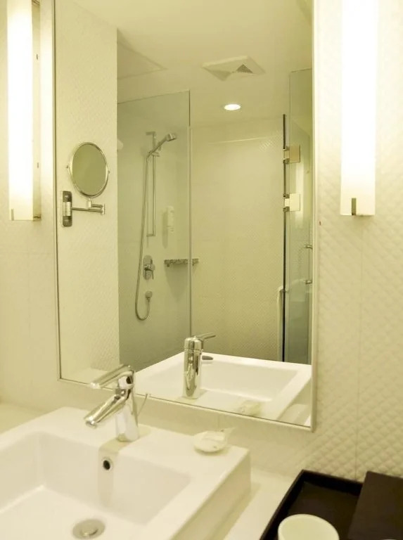 All Seasons Hotel