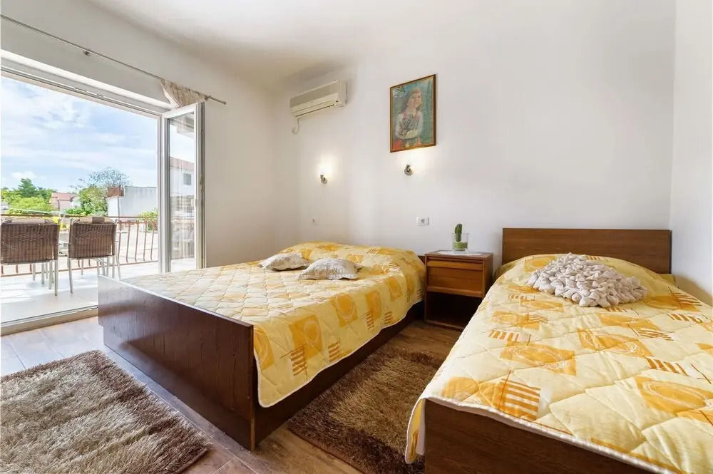 Apartment Goge