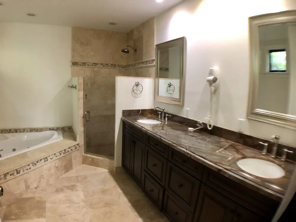 Huge House in Fort Lauderdale - 819