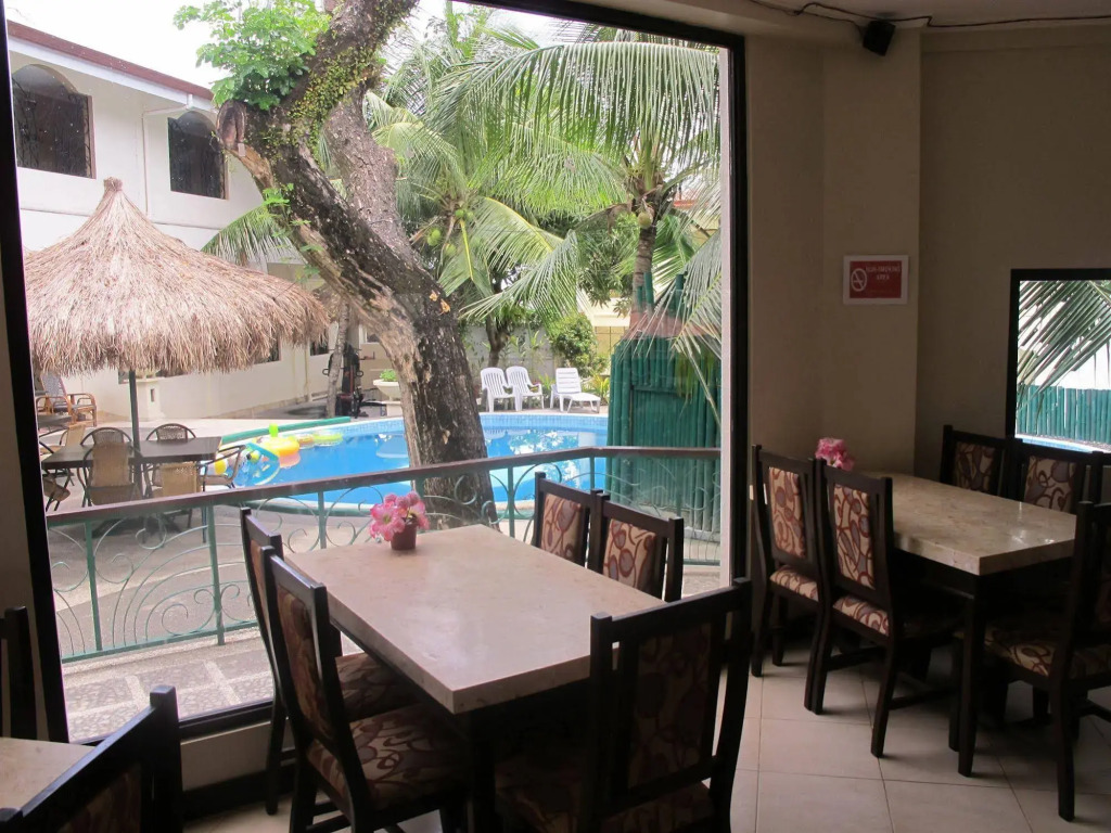 Cebu Hilltop Hotel