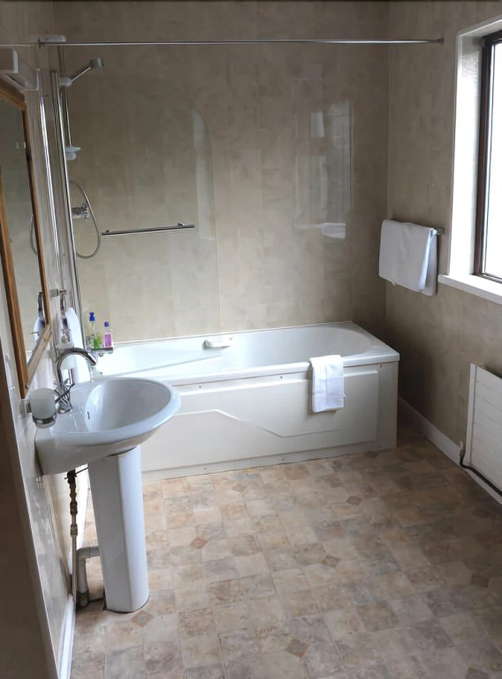 White Lodge B&B