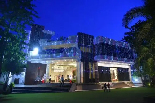 KL7 Hotel & Banquets