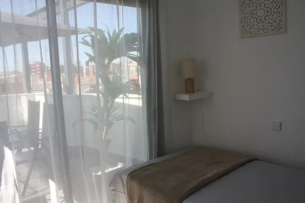 APARTAHOTEL MADRID URBAN SUITES - EDIFICIO EXCLUSIVO- 7 Apartments Boutique Full Equiped