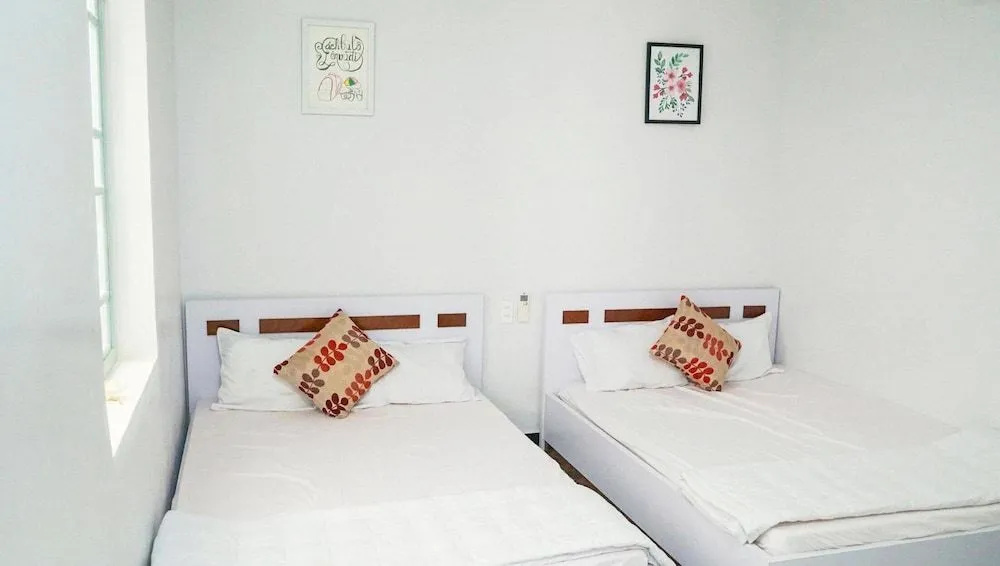 Hoan Hi Journeys Homestay