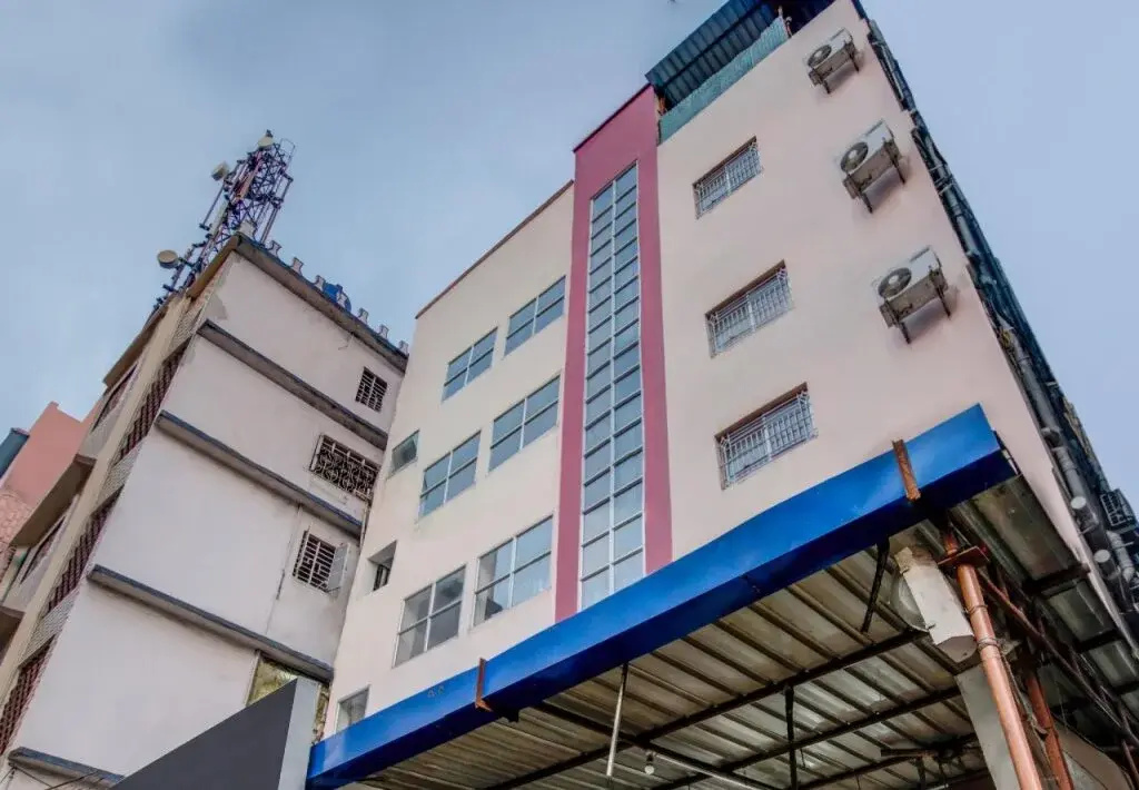 Sekhar's Rest House By OYO Rooms