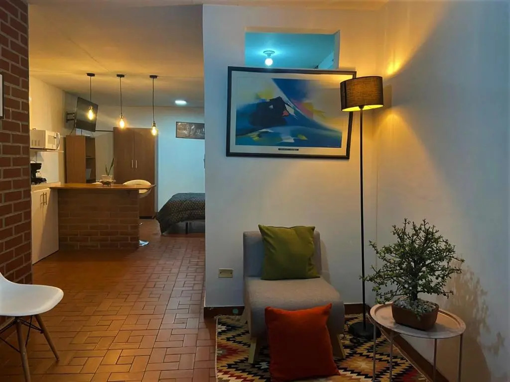 Mercanti Apts Caney