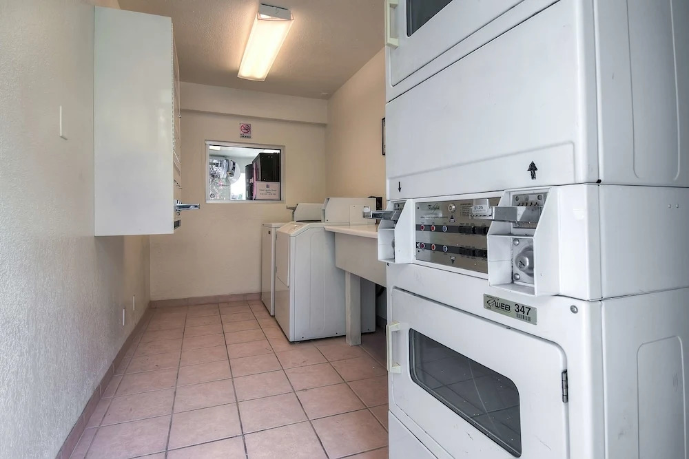 Motel 6 Los Angeles - Whittier