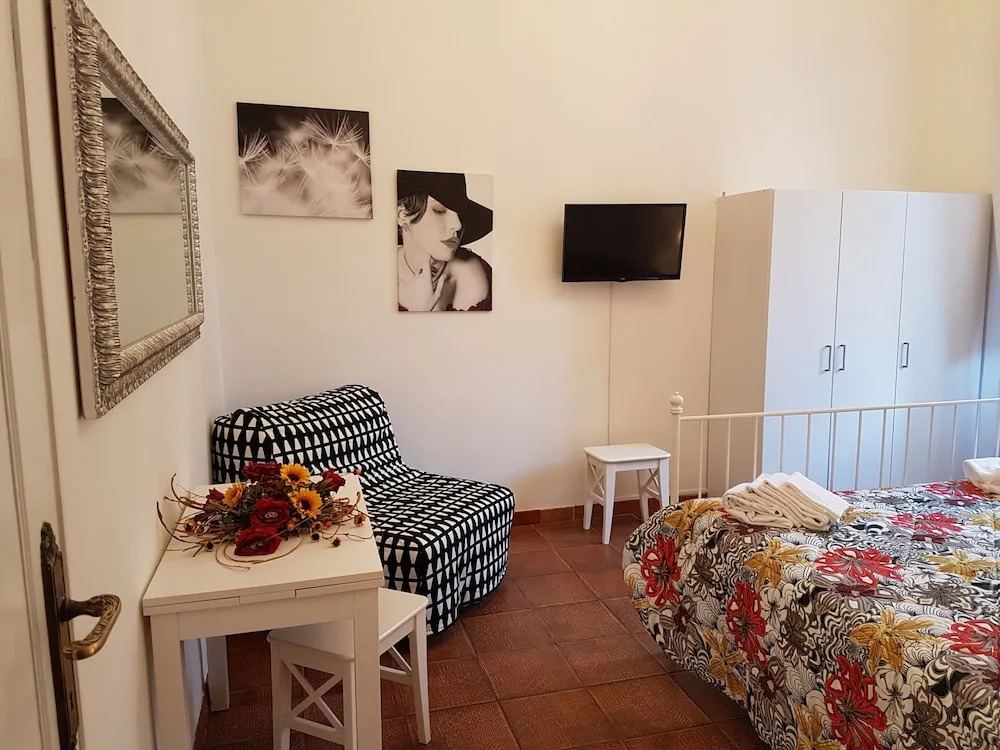 Mosca House