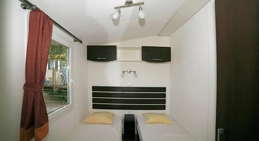 Camping La Pinède