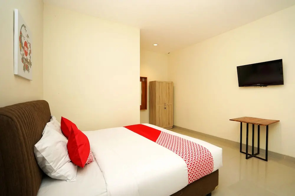 Oyo 1018 Penginapan Darma Ii