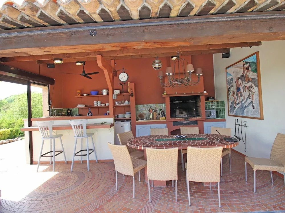 Villa in Salernes with Private Pool & Garden