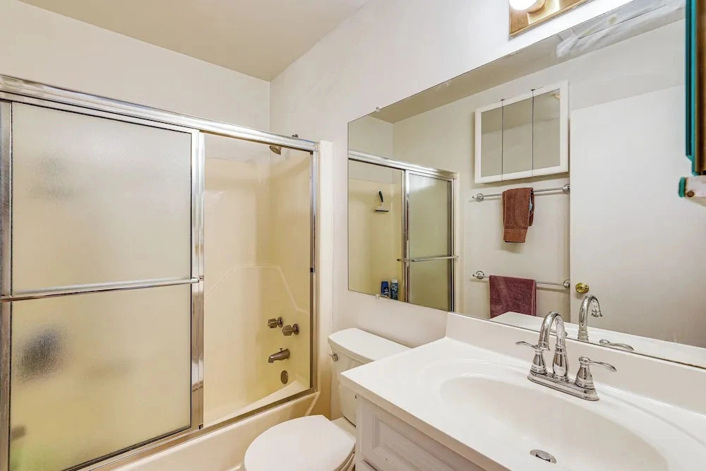 200 Feet to Beach: Inviting Condo in Ocean City