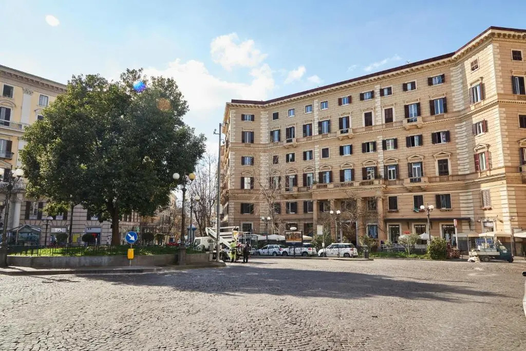 V10 GUEST HOUSE - Vanvitelli 10