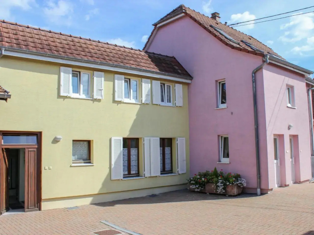 Apartment Résidence jaune et rose-4 by Interhome