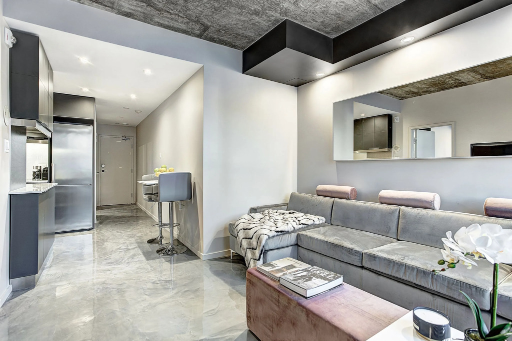 Pierce Boutique Apartments by Simplissimmo