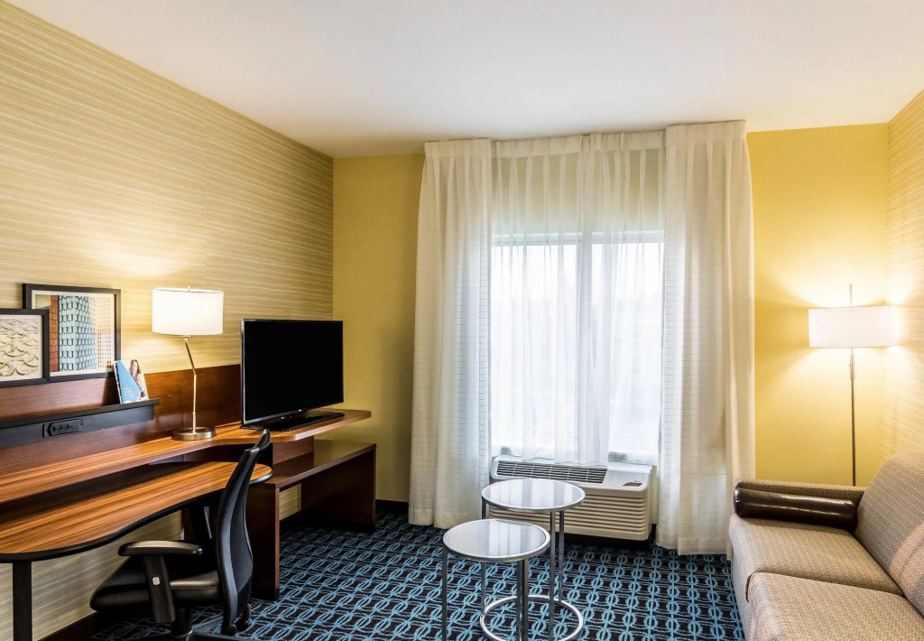 Fairfield Inn & Suites by Marriott Butte