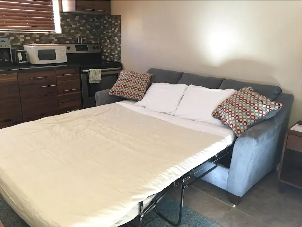 The Flagstone Boutique Inn & Suites