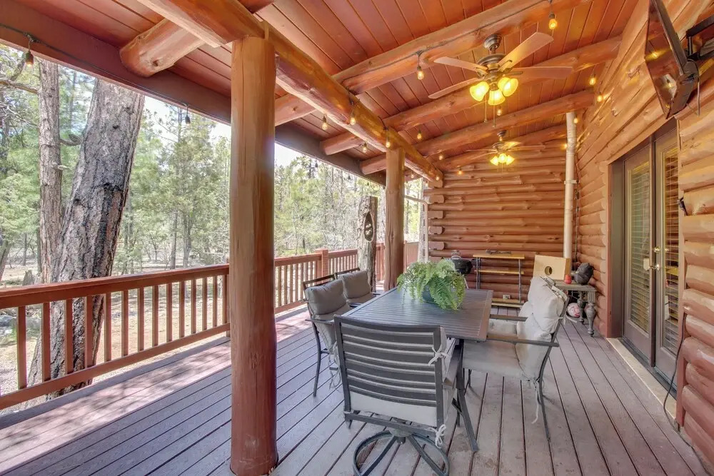 Lakeside Cabin on 2 Acres w/ Fire Pit + Hot Tub!