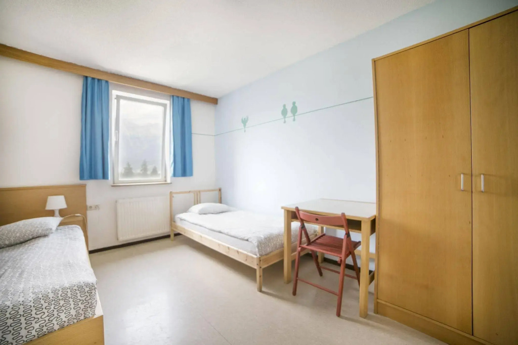 Hostel Marmota