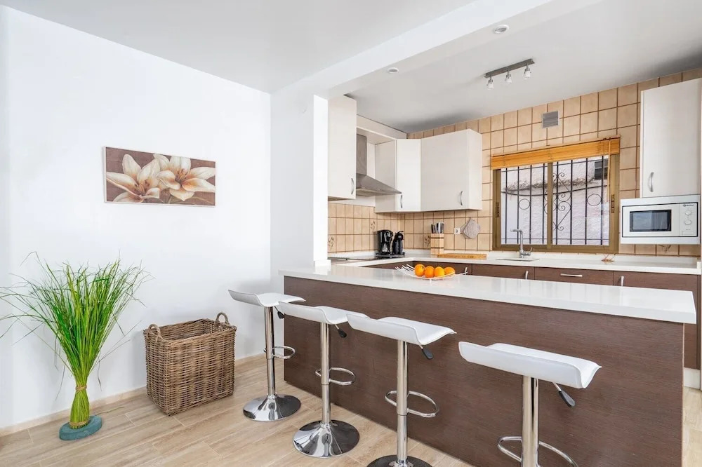 Townhouse with sea view in Torrequebrada