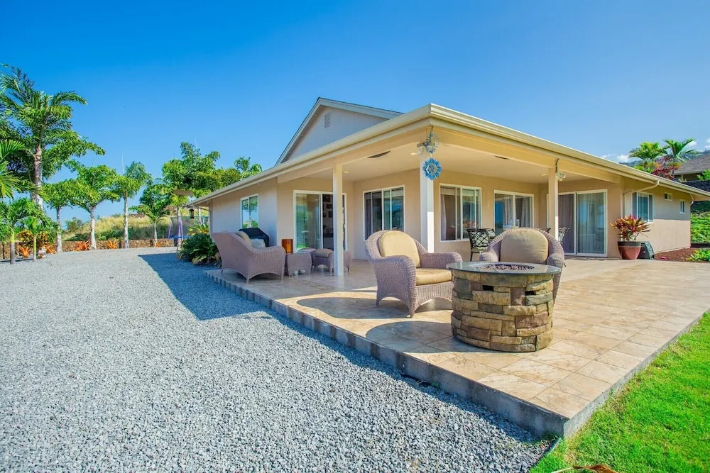 Hale Hookaana 3 Bedrooms 2 Bathrooms Home