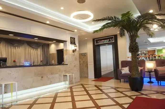 Royal Suites