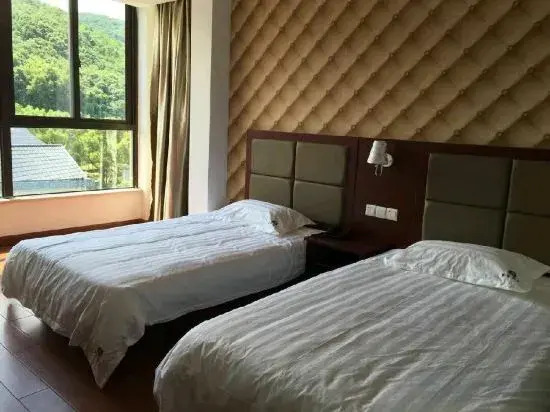 Xiangying Holiday B&B