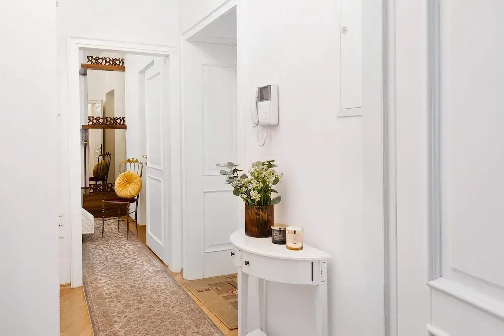 Cracovian Suite by Loft Affair