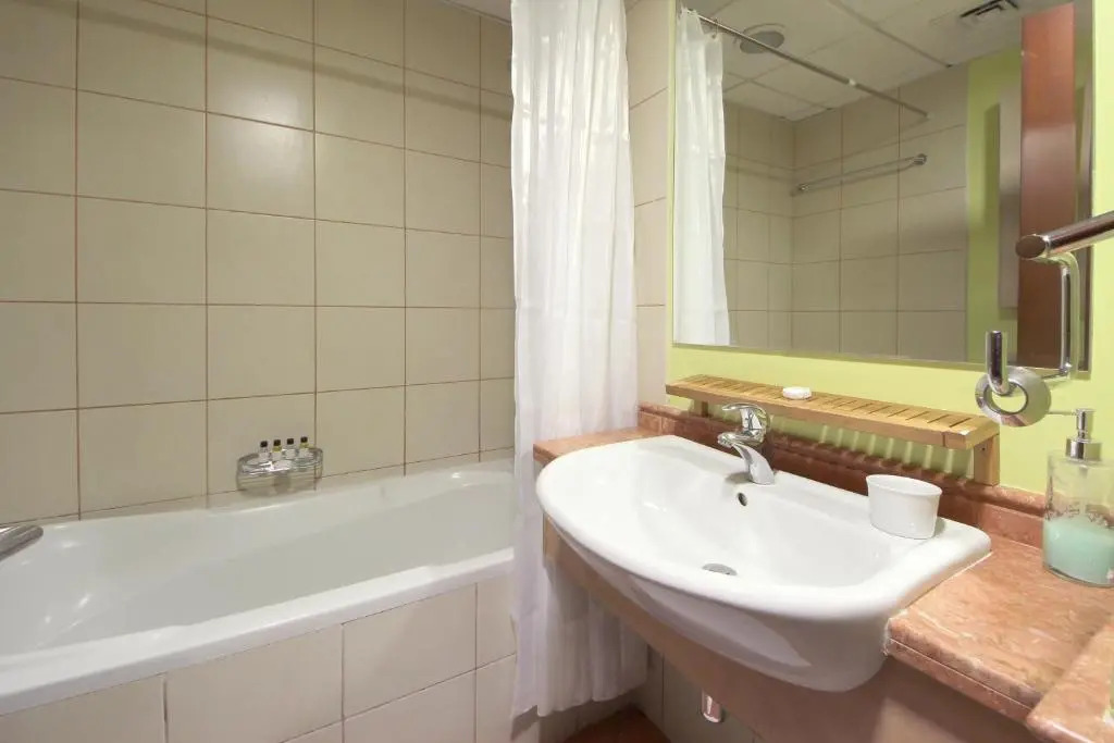 Signature Holiday Homes- Studio Apartment Venetian Tower