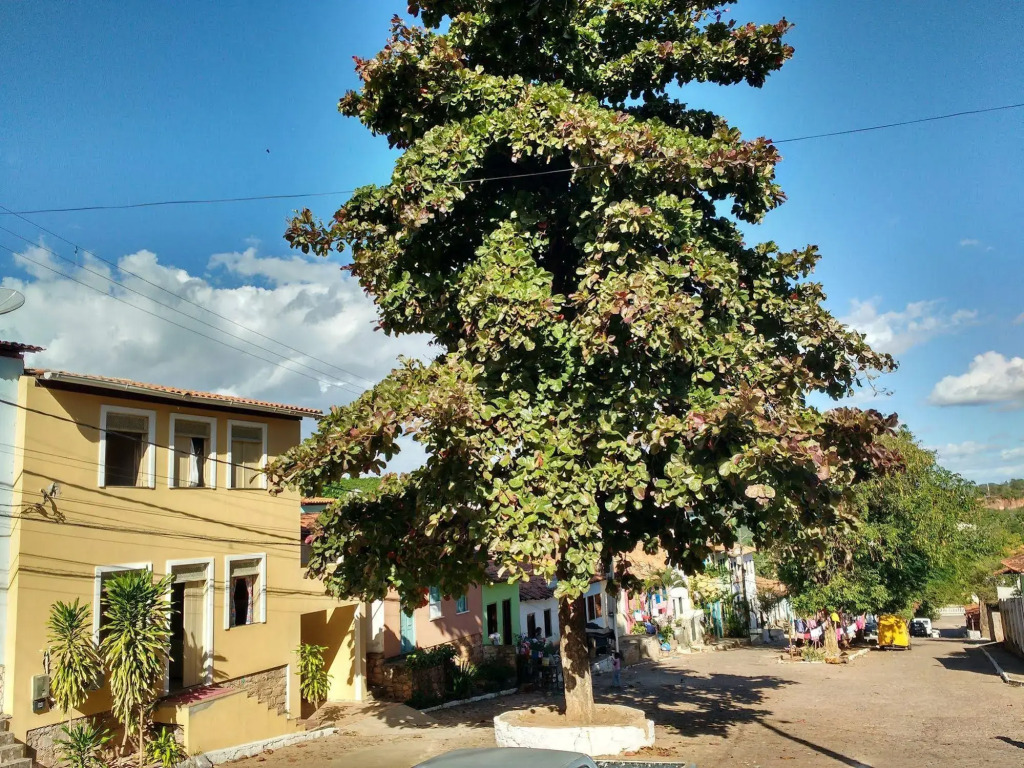 Pousada Amarela