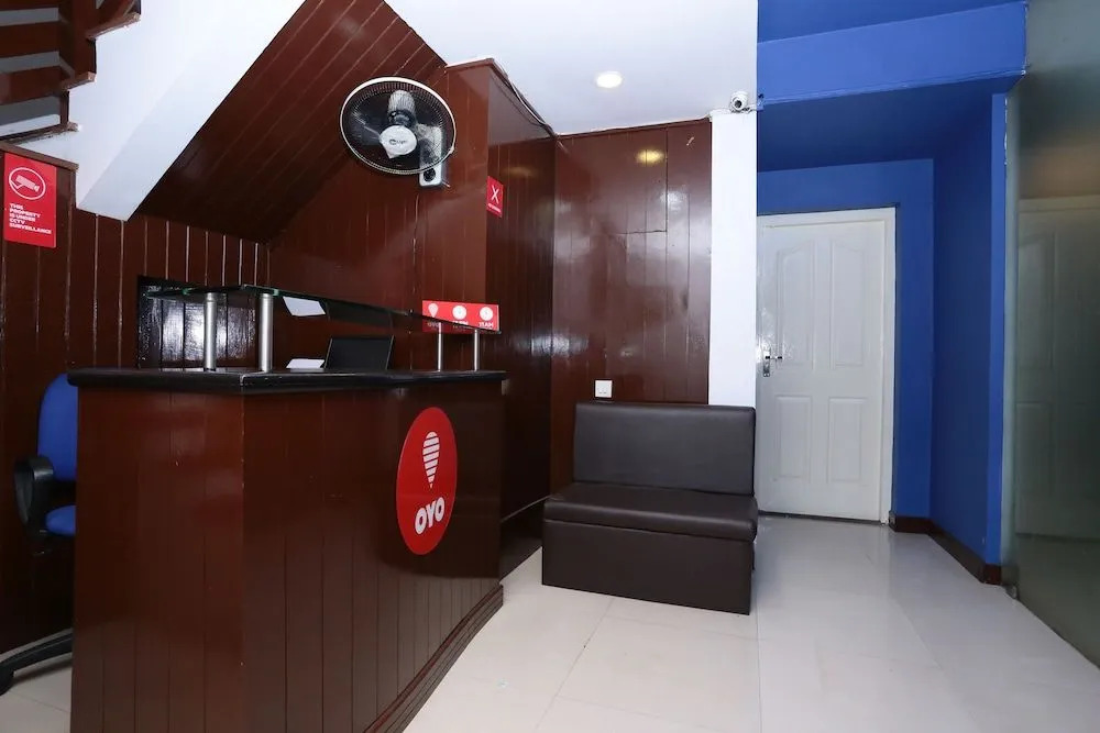 OYO 28424 Coastal Residency