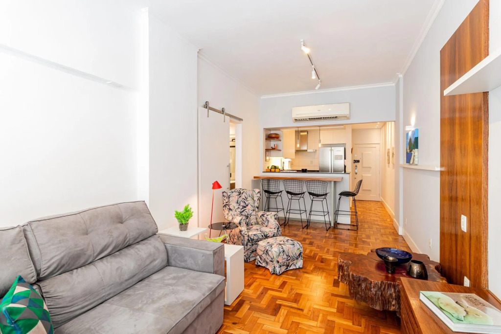 Moderno Apartamento Em Copacabana | Gb 112/304