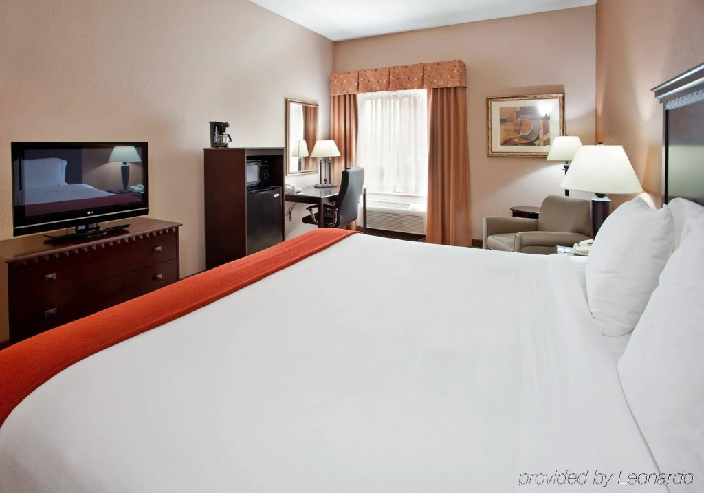 Holiday Inn Express Kansas City Liberty Missouri by IHG