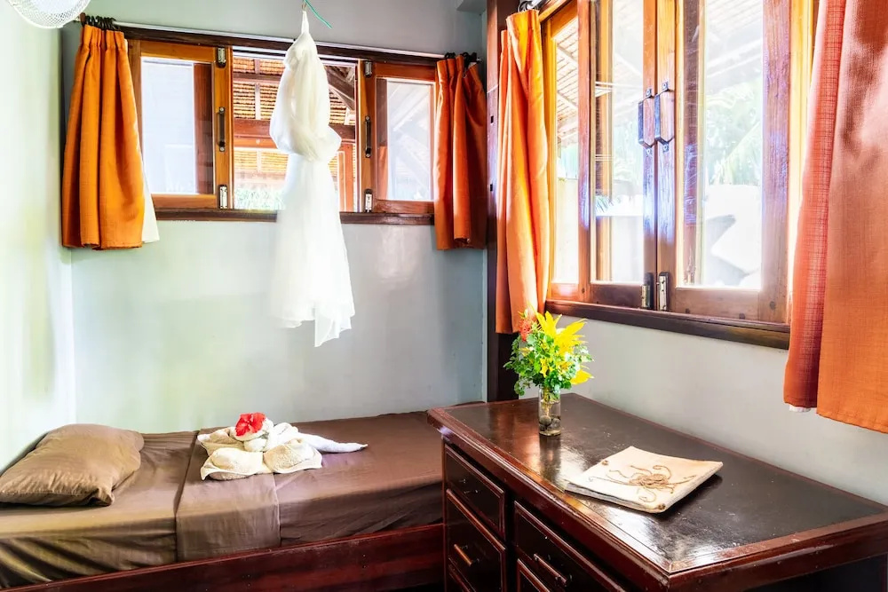 Greenhouse Siargao Roadside Boutique Apartments