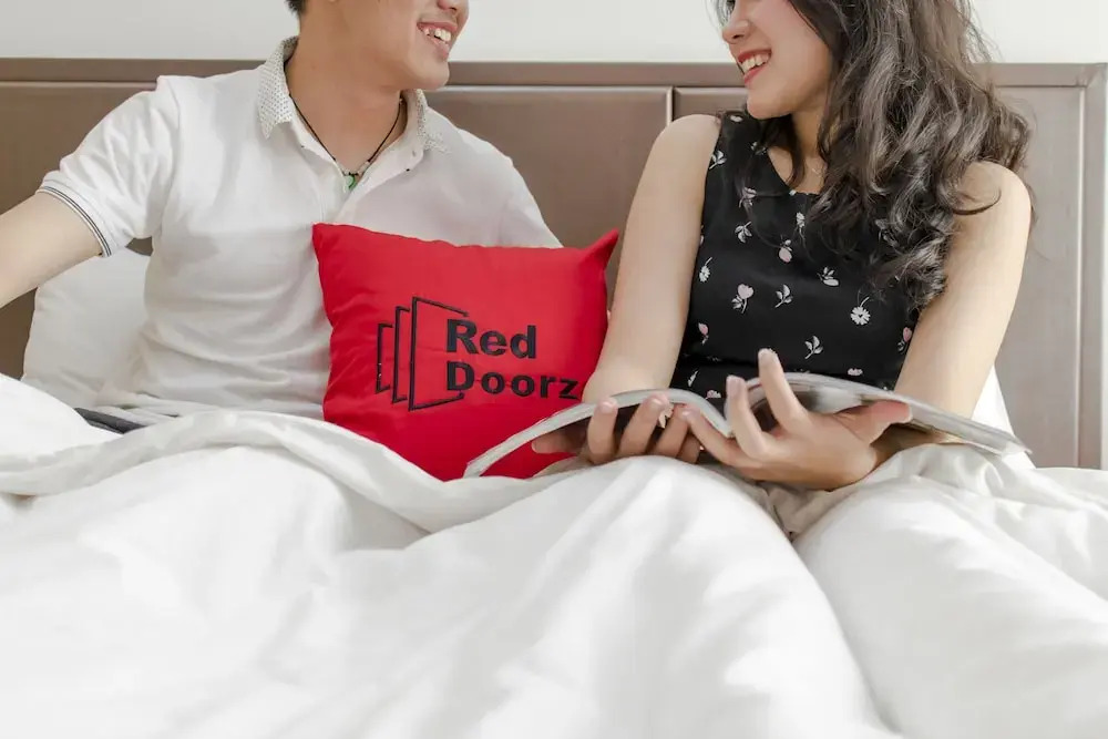 RedDoorz @ Darmo Permai