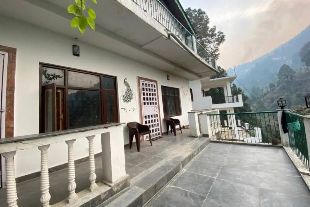 The Himalayan Living