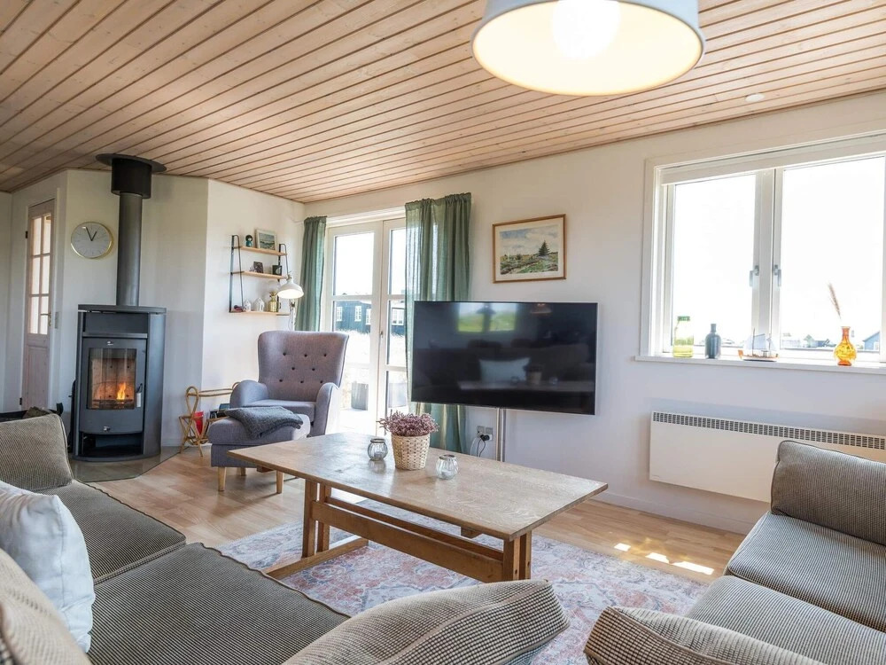 6 Person Holiday Home on a Holiday Park in Fanø
