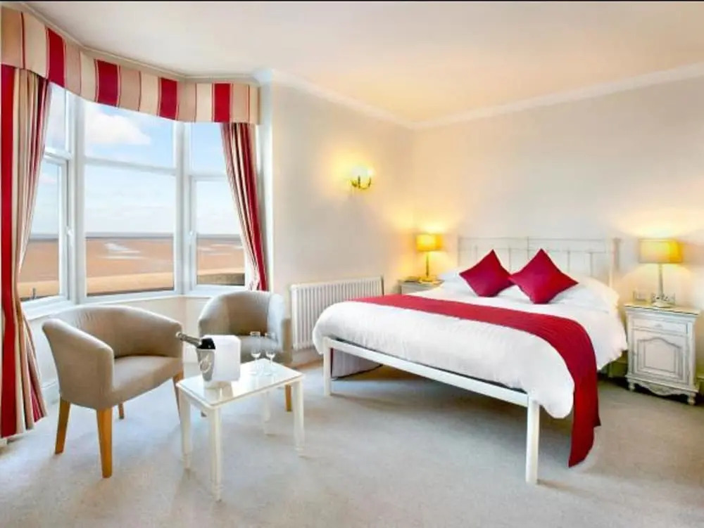 Kingsway Hotel
