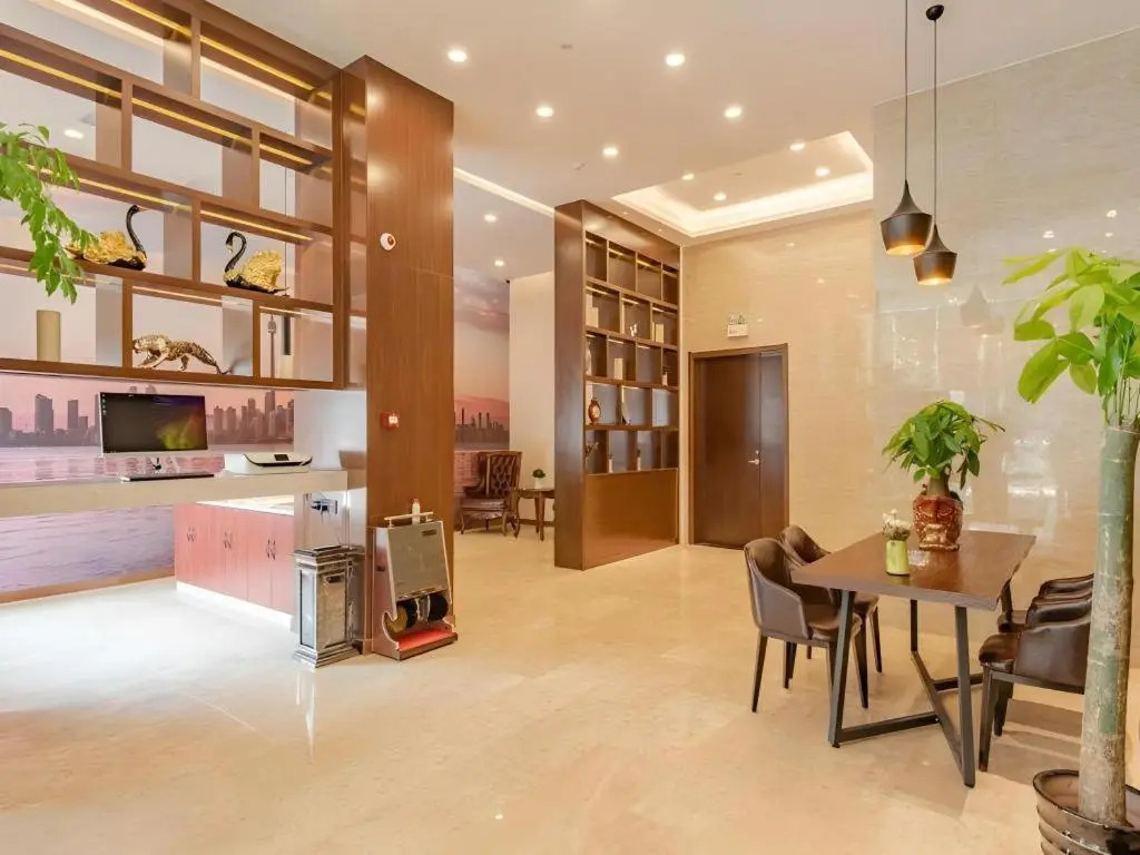 GME Hefei Qianshan North Road Phoenix City Hotel