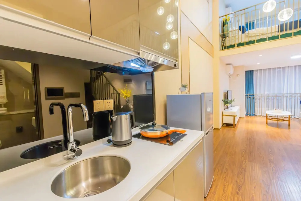 Wisetrip Service Apartments (Wisdom Gate)