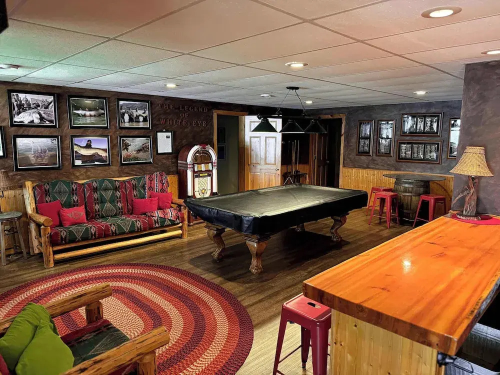 Katherine Lake Lodge