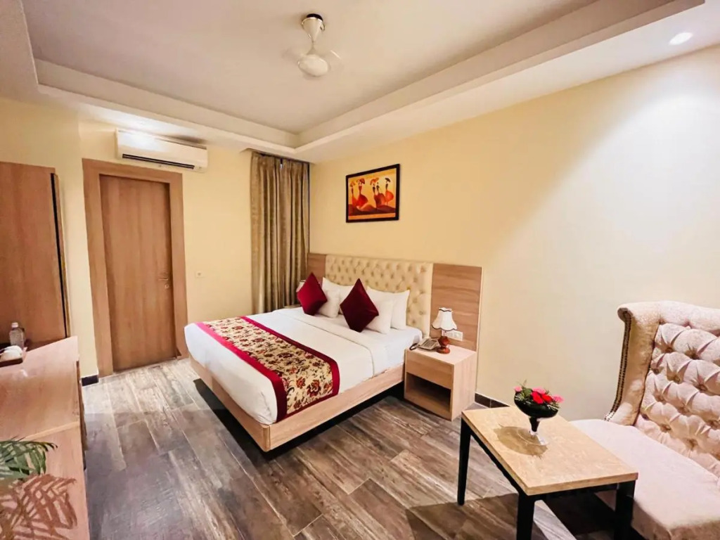 Treebo Hotel Banz