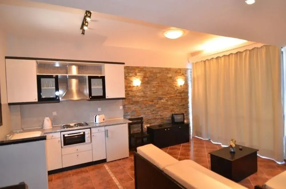 Penelope Apartments