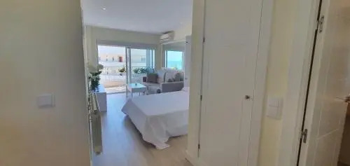 Neptuno & Diana BeachFront Central Suites