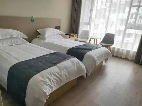 Wencheng Yuecai Fashion Hotel